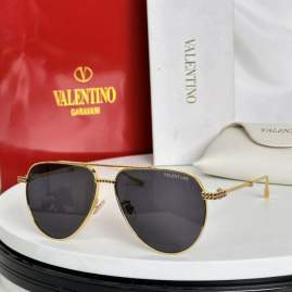 Picture of Valentino Sunglasses _SKUfw66051132fw
